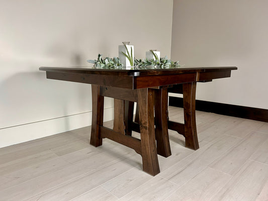 Cambridge Table