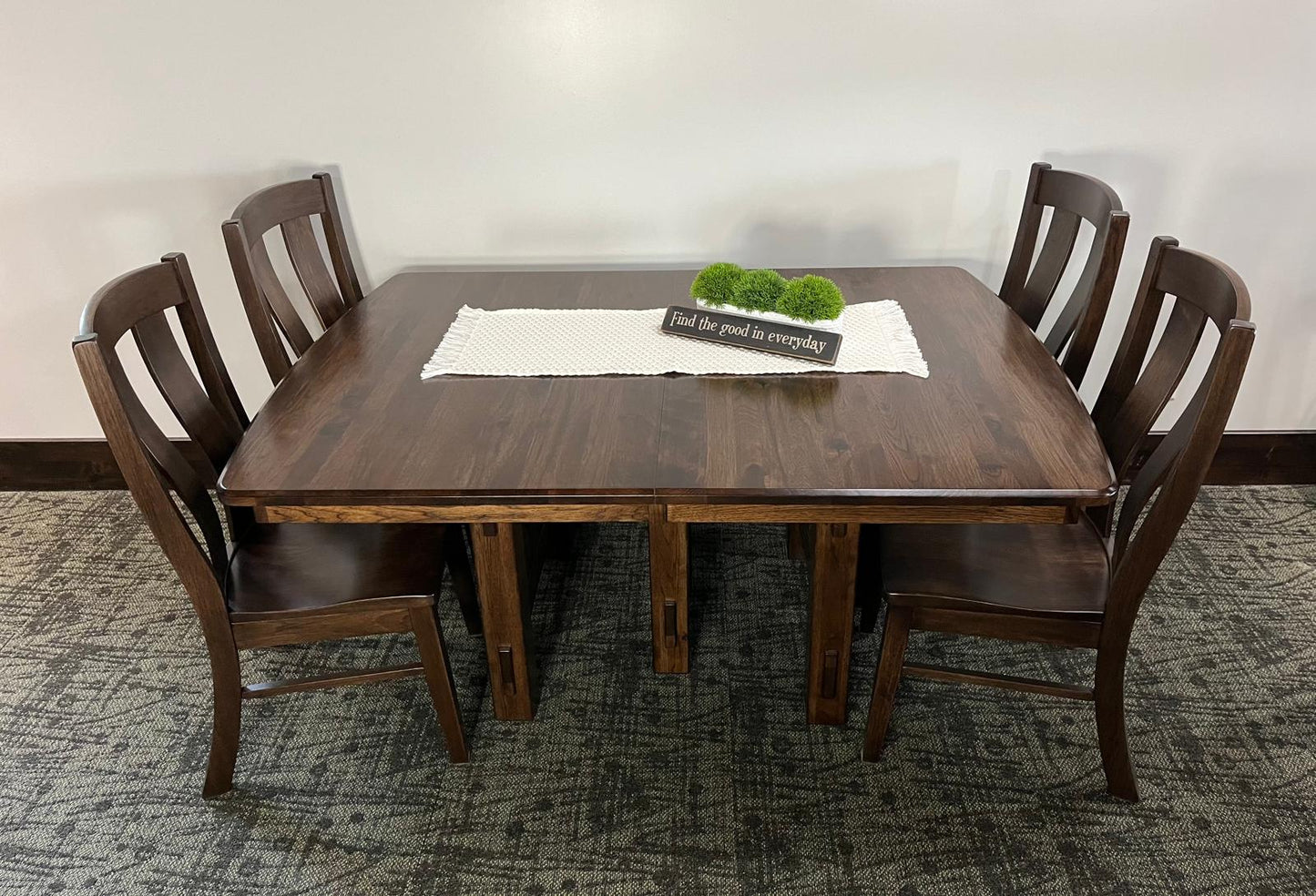 Mission Table